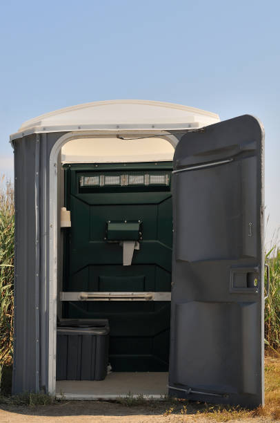 Best Luxury portable toilet rental  in Martinsburg, PA